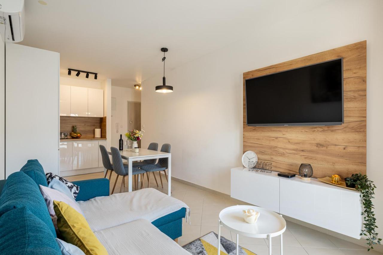 Cosy Apartment Terrano -Free Private Parking Split Bagian luar foto