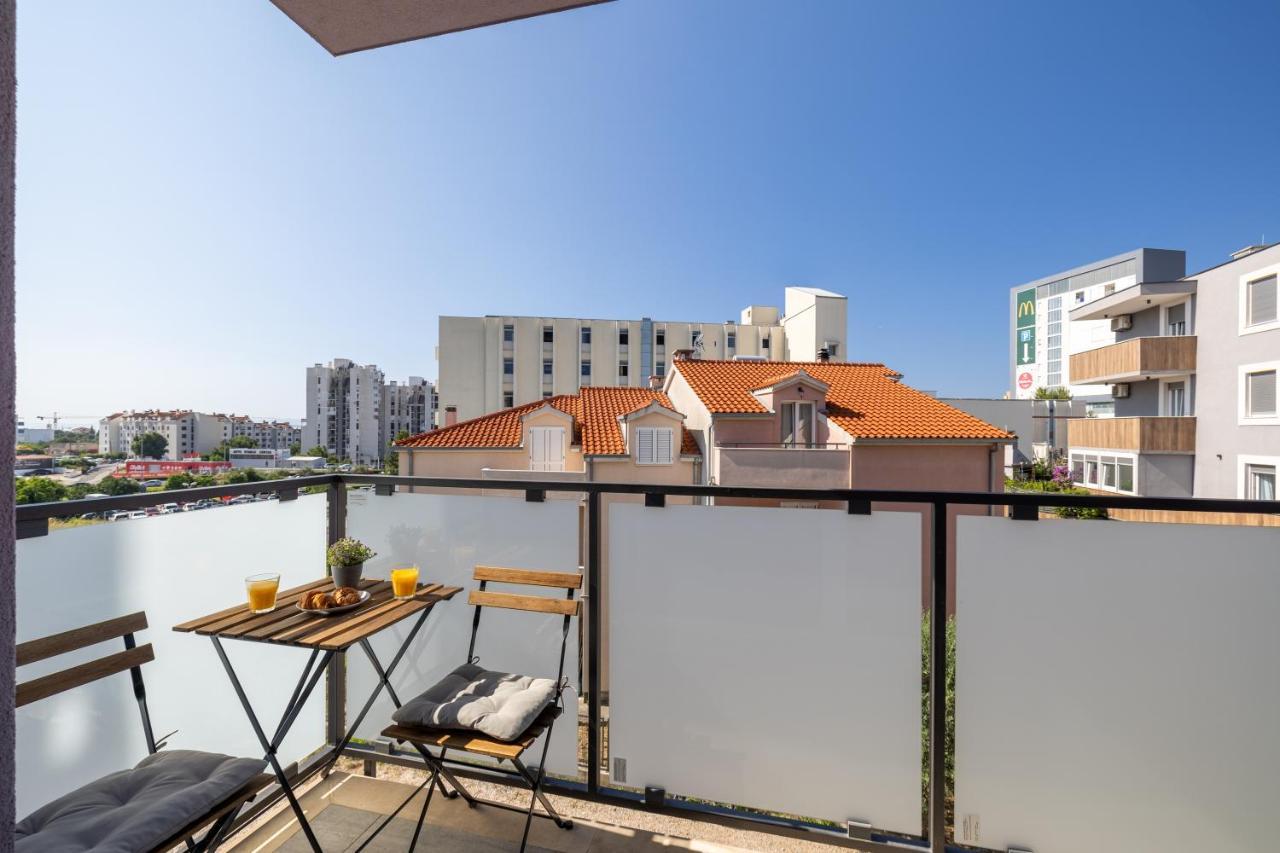 Cosy Apartment Terrano -Free Private Parking Split Bagian luar foto